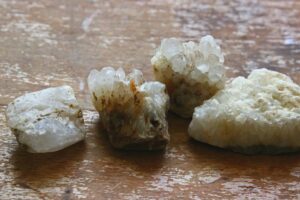 Druzy mineral chunks